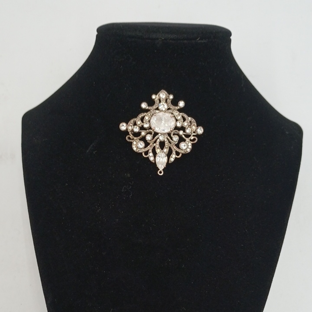 Vintage 1940s Monet Brooch Pin Clear Crystal Glass Faceted Gems Rhinestones